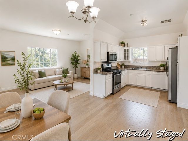 3207 Kenneth Drive, Los Angeles, CA 90032