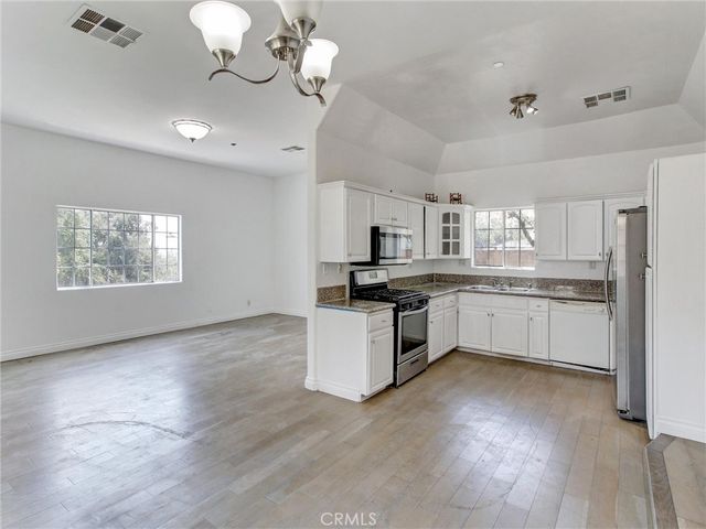3207 Kenneth Drive, Los Angeles, CA 90032