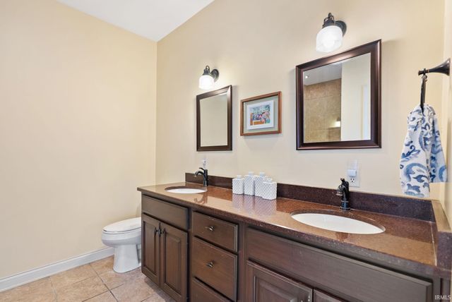 1113 Broadway, Fort Wayne, IN 46802