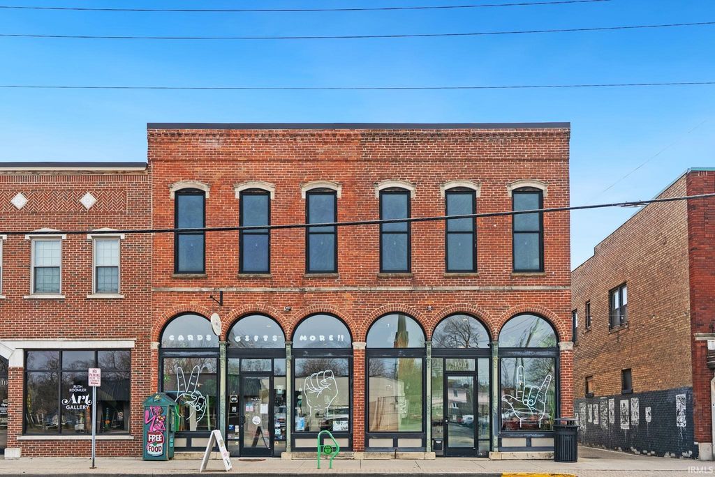 1113 Broadway, Fort Wayne, IN 46802