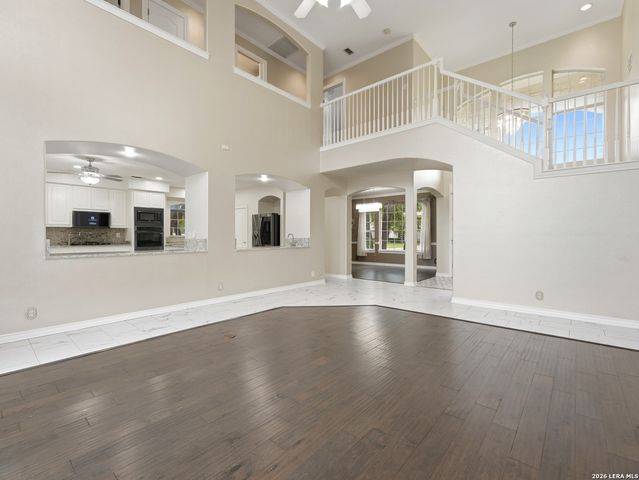 1804 Winding Vw, San Antonio, TX 78260