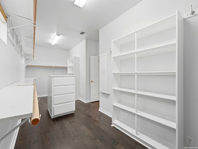 1804 Winding Vw, San Antonio, TX 78260