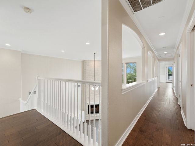 1804 Winding Vw, San Antonio, TX 78260