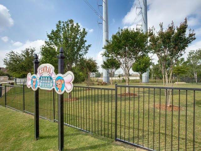 6541 Federal Hall Street, Plano, TX 75023