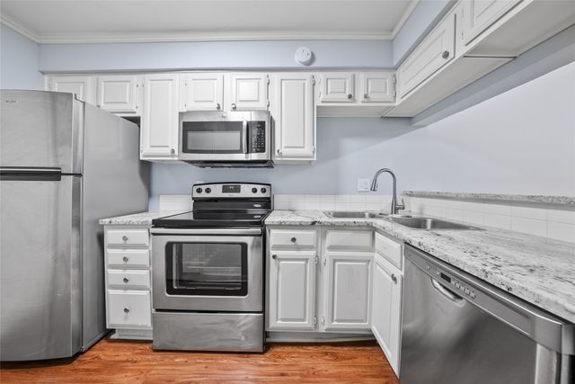 8545 Midpark Road 47, Dallas, TX 75240