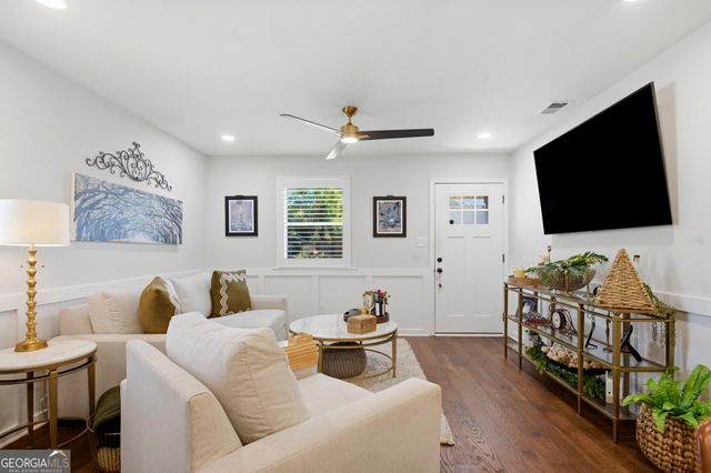 521 Atkinson Avenue, Savannah, GA 31404