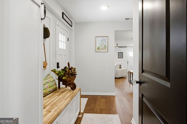 521 Atkinson Avenue, Savannah, GA 31404
