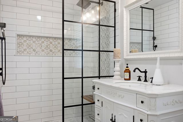 521 Atkinson Avenue, Savannah, GA 31404