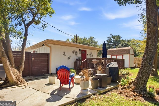 521 Atkinson Avenue, Savannah, GA 31404