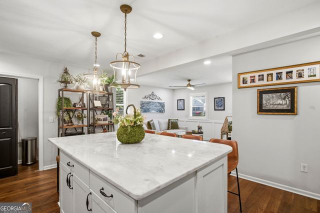521 Atkinson Avenue, Savannah, GA 31404