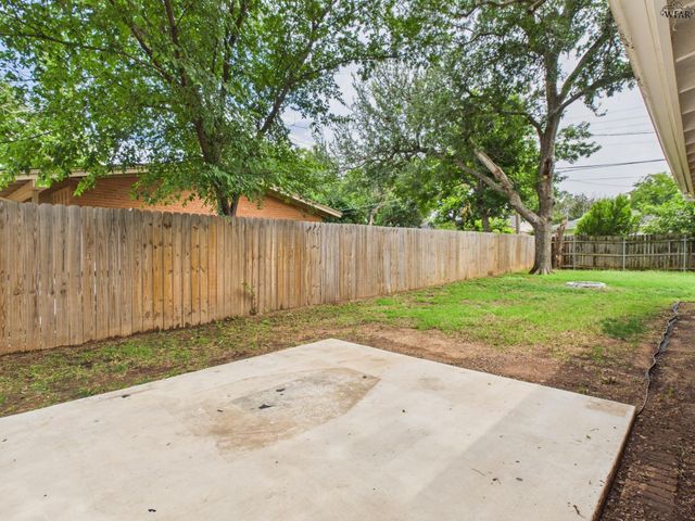 1555 HANOVER ROAD, Wichita Falls, TX 76302