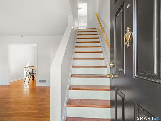 214 Sylvan Knoll Road 214, Stamford, CT 06902