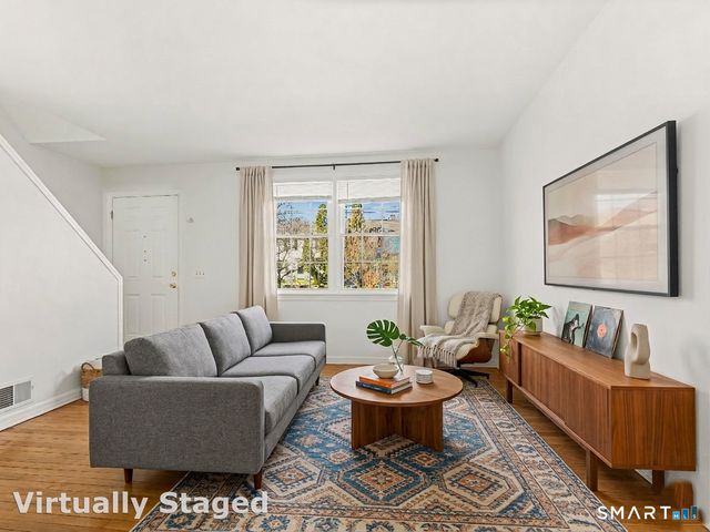 214 Sylvan Knoll Road 214, Stamford, CT 06902