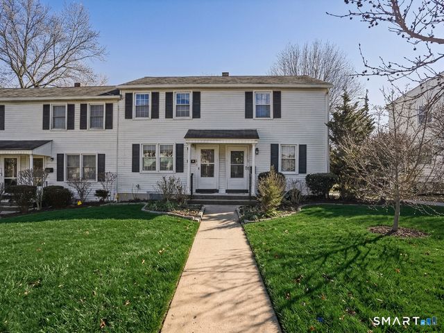 214 Sylvan Knoll Road 214, Stamford, CT 06902