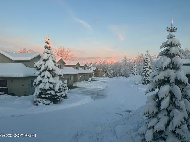 4720 Grumman Street, Anchorage, AK 99507