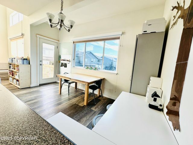 4720 Grumman Street, Anchorage, AK 99507