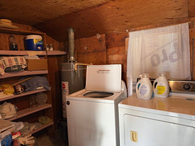 215 First Street, Greenway, AR 72430