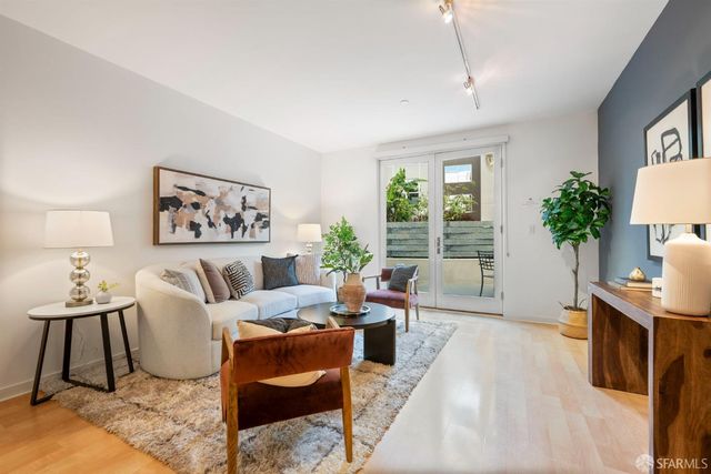 5800 3rd Street 1111, San Francisco, CA 94124