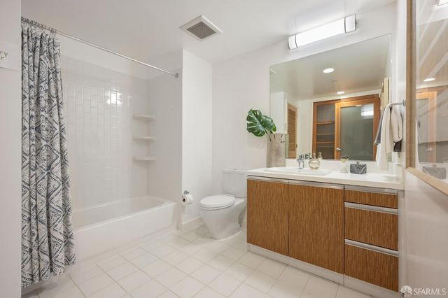5800 3rd Street 1111, San Francisco, CA 94124