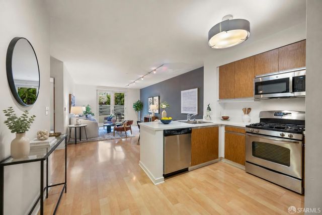 5800 3rd Street 1111, San Francisco, CA 94124