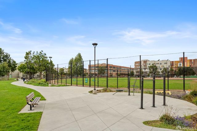 5800 3rd Street 1111, San Francisco, CA 94124
