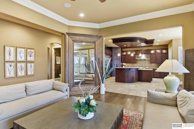 1206 S 199th Street, Omaha, NE 68130