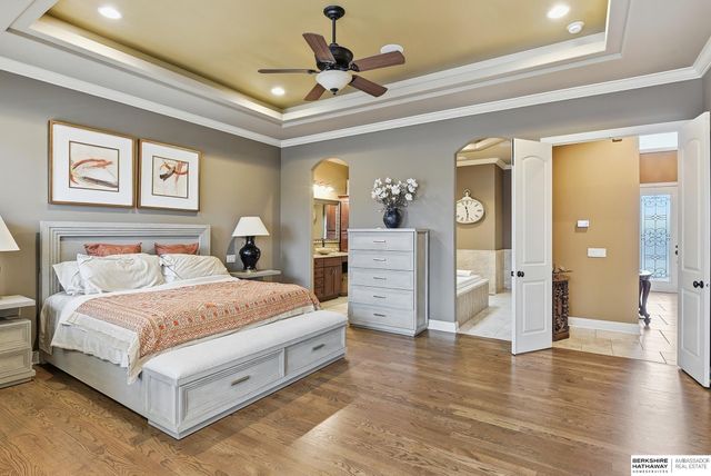 1206 S 199th Street, Omaha, NE 68130