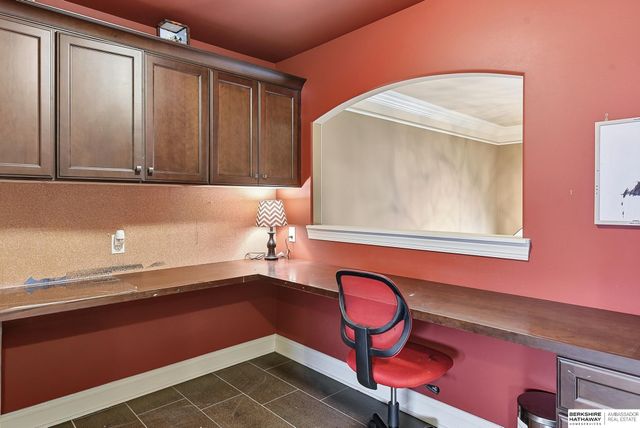 1206 S 199th Street, Omaha, NE 68130