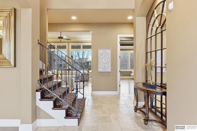 1206 S 199th Street, Omaha, NE 68130