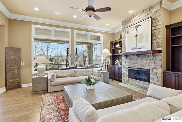 1206 S 199th Street, Omaha, NE 68130