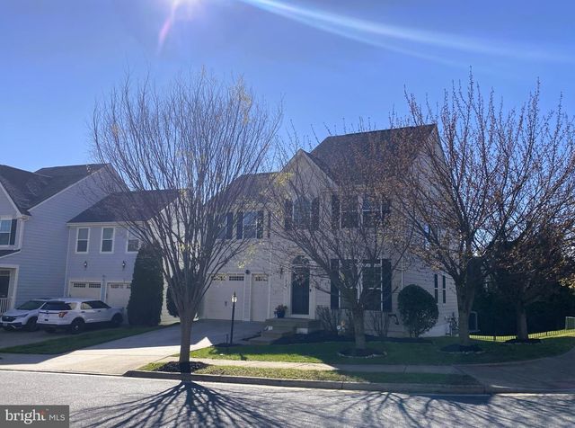 1016 INNIS DR, Fredericksburg, VA 22401