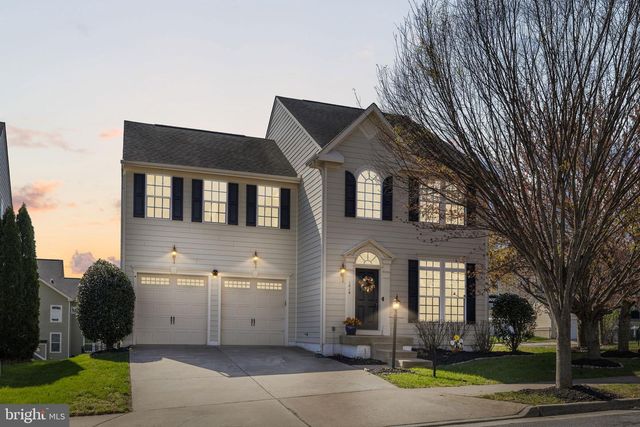 1016 INNIS DR, Fredericksburg, VA 22401