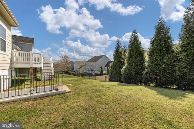 1016 INNIS DR, Fredericksburg, VA 22401