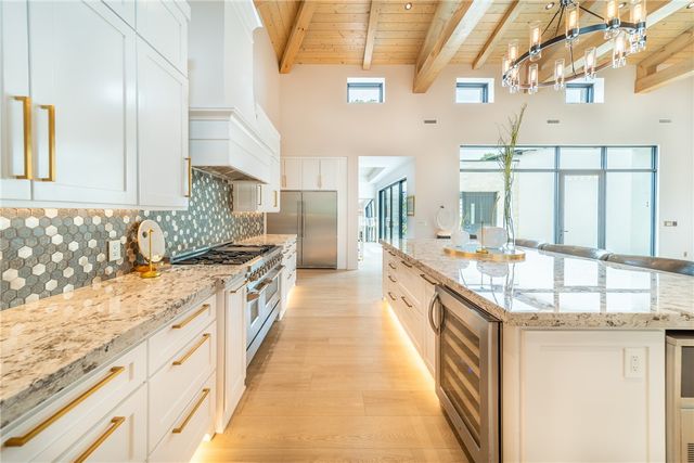 4567 Jean Lane, Fayetteville, AR 72704