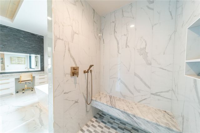 4567 Jean Lane, Fayetteville, AR 72704