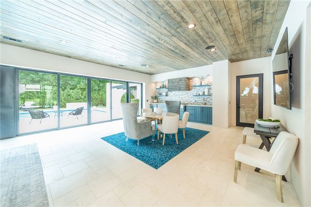 4567 Jean Lane, Fayetteville, AR 72704