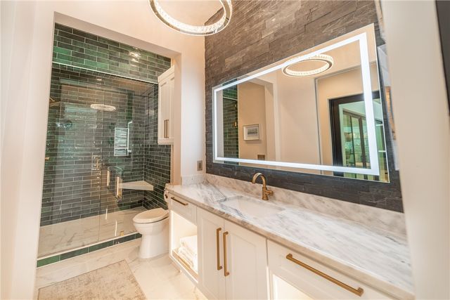 4567 Jean Lane, Fayetteville, AR 72704