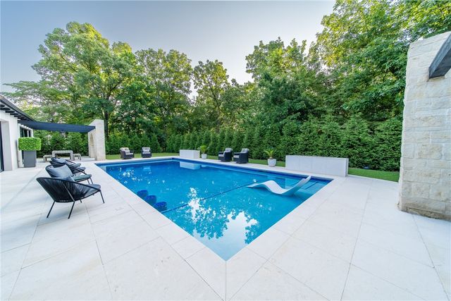 4567 Jean Lane, Fayetteville, AR 72704