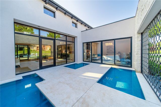 4567 Jean Lane, Fayetteville, AR 72704