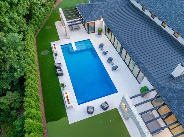 4567 Jean Lane, Fayetteville, AR 72704