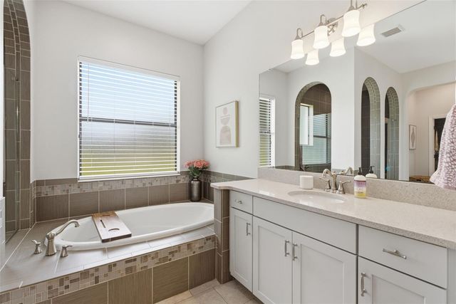 17909 HOWSMOOR PLACE, Lutz, FL 33559
