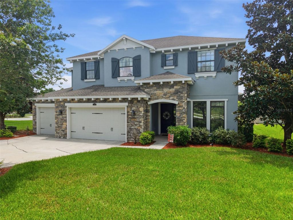 17909 HOWSMOOR PLACE, Lutz, FL 33559