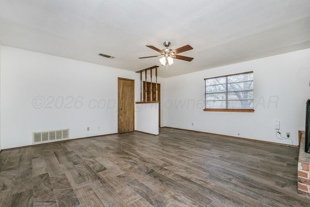 5305& 5301 RAINDROP Lane, Amarillo, TX 79110