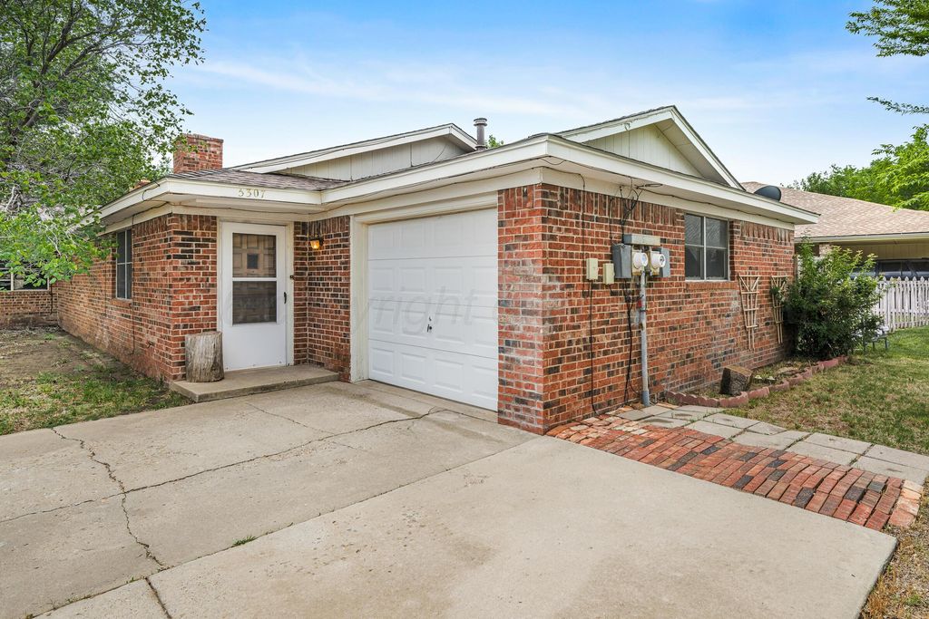 5305& 5301 RAINDROP Lane, Amarillo, TX 79110