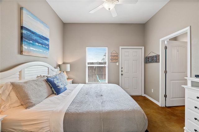 15245 Beach Way Dr, Corpus Christi, TX 78418