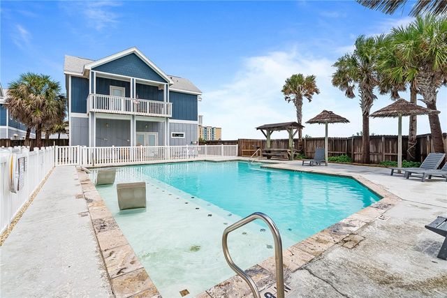 15245 Beach Way Dr, Corpus Christi, TX 78418