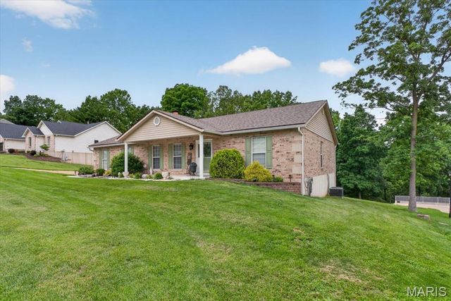 21 Christina Drive, Pevely, MO 63070