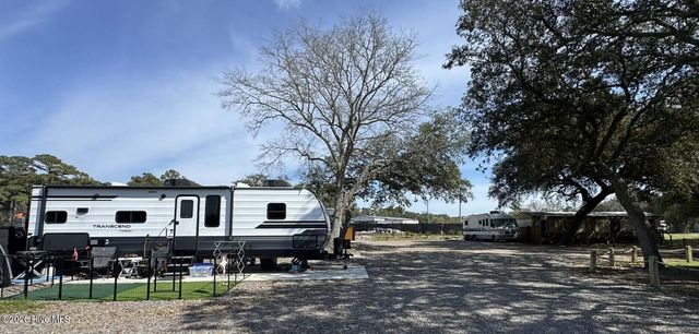 2046 Elk Road SW, Supply, NC 28462