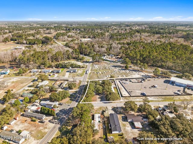 2046 Elk Road SW, Supply, NC 28462