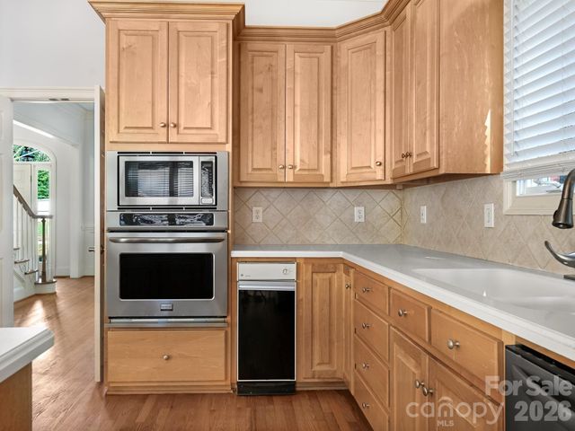 1105 Randolph Oaks Court, Charlotte, NC 28211